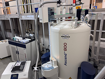 Bruker 800 MHz NMR System
